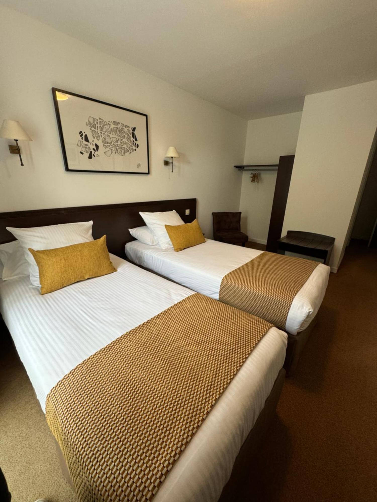 Logis Hotel Le Richelieu - Royan Atlantique ซูชง ภายนอก รูปภาพ